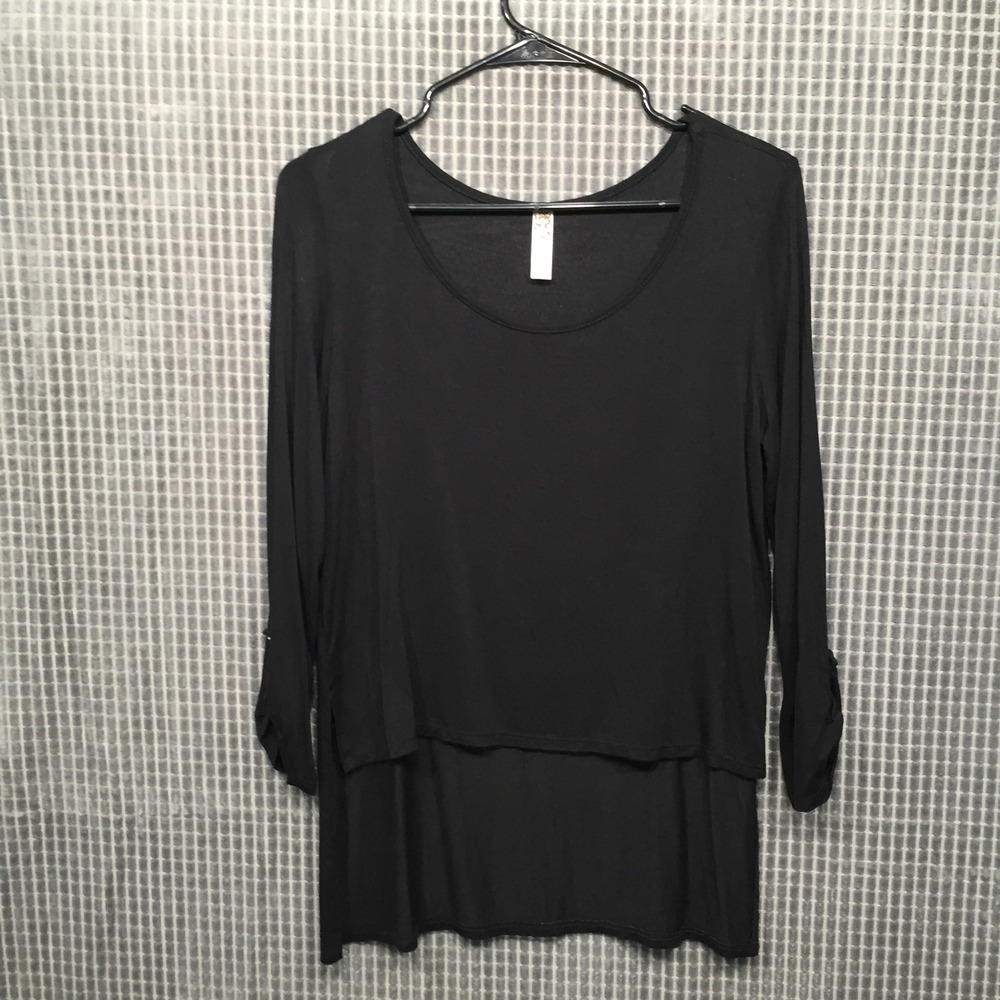 Bella D black long sleeve top double-layered high-low‎ hem Womens Small